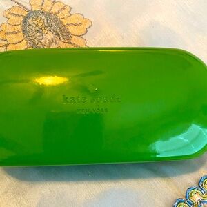 Kate Spade Eyeglass Sunglass Hard Clamshell Case Green - Wink Wink.